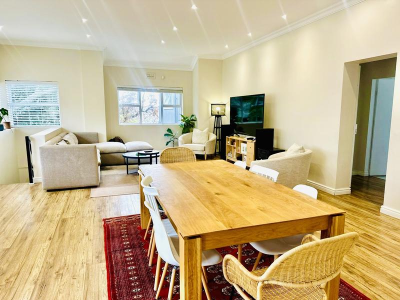 4 Bedroom Property for Sale in Vredehoek Western Cape